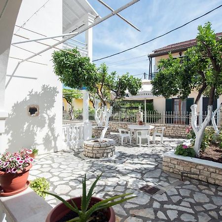 The Orange Garden Appartement Kassiopi Buitenkant foto