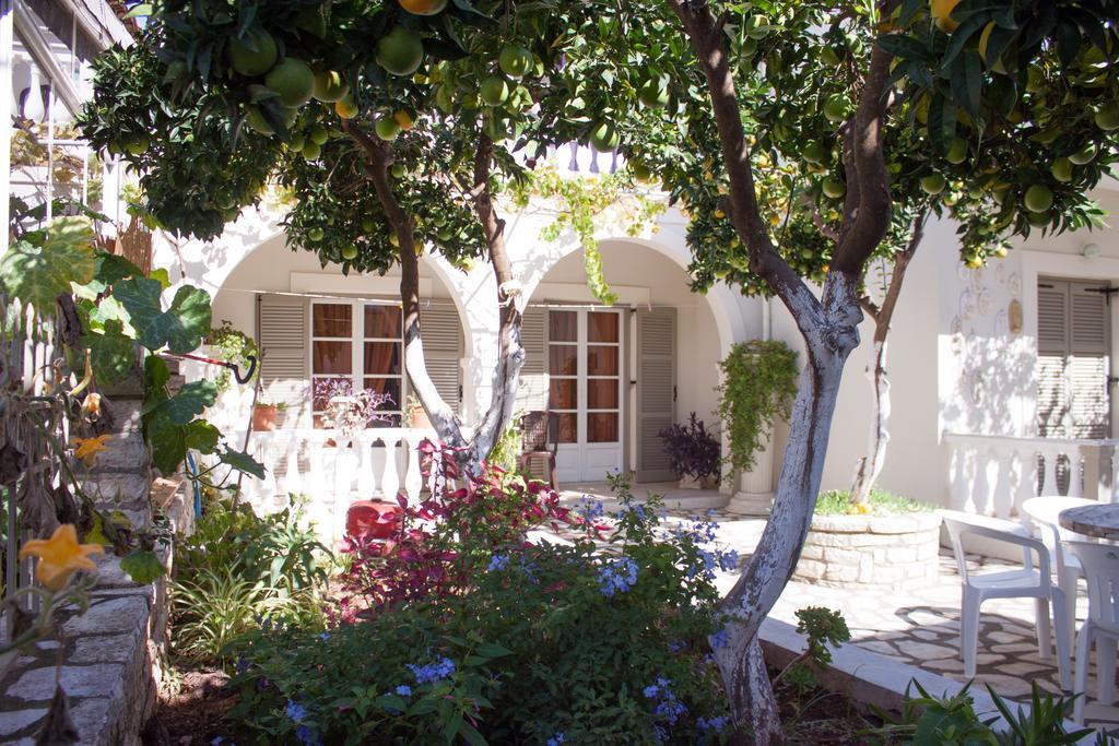 The Orange Garden Appartement Kassiopi Buitenkant foto