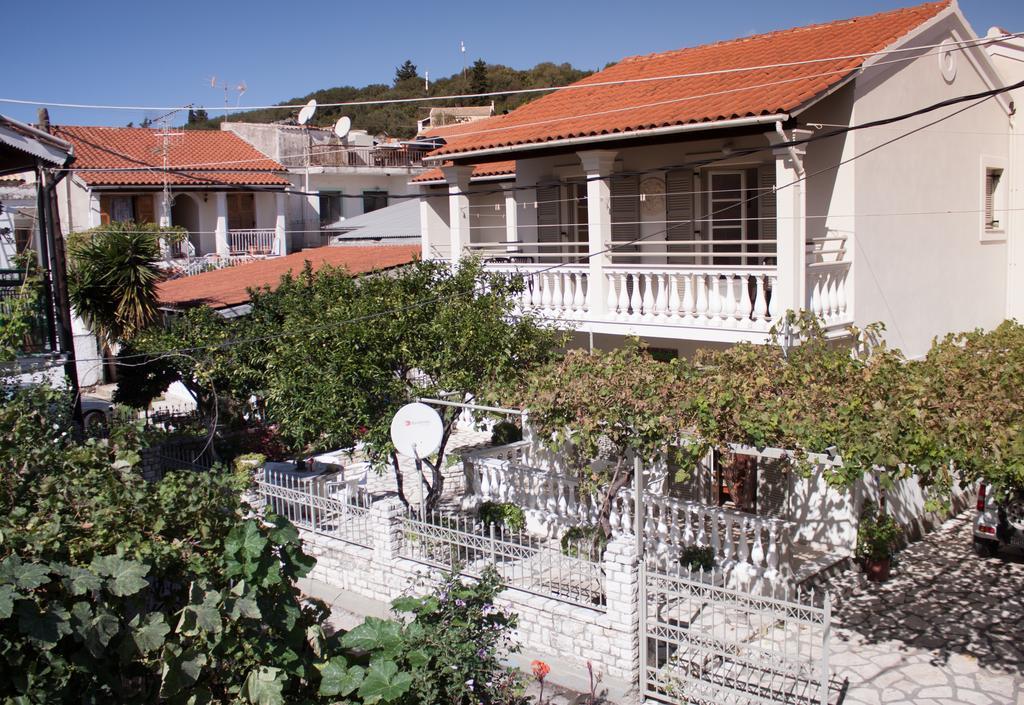 The Orange Garden Appartement Kassiopi Buitenkant foto