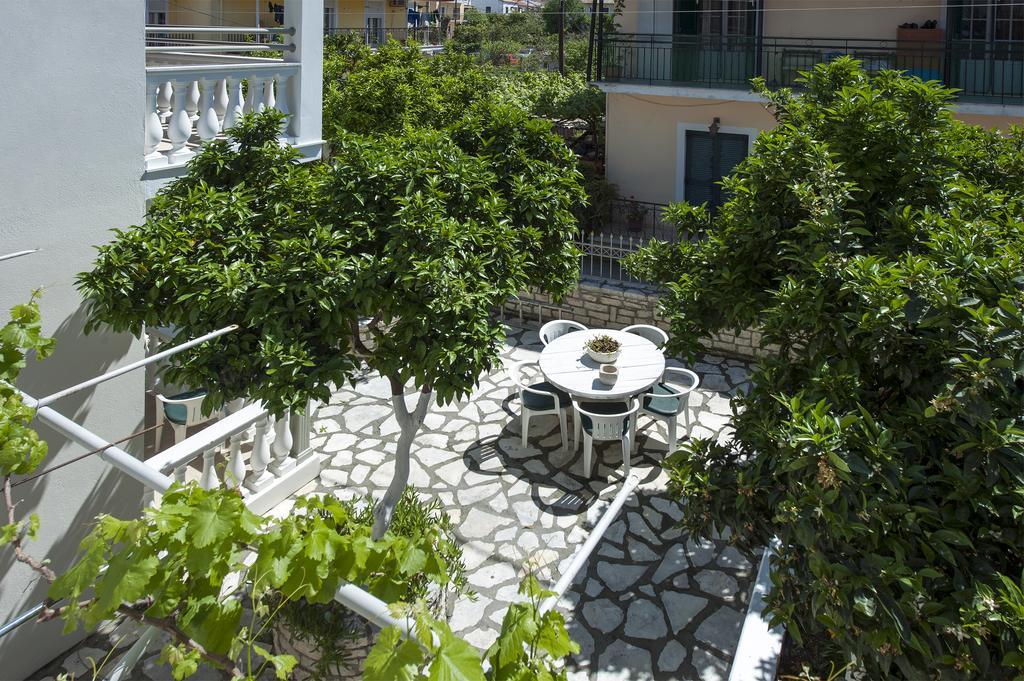 The Orange Garden Appartement Kassiopi Buitenkant foto